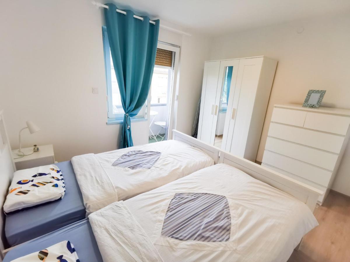Sea Star Apartment Pula Ngoại thất bức ảnh