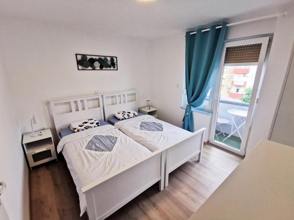 Sea Star Apartment Pula Ngoại thất bức ảnh